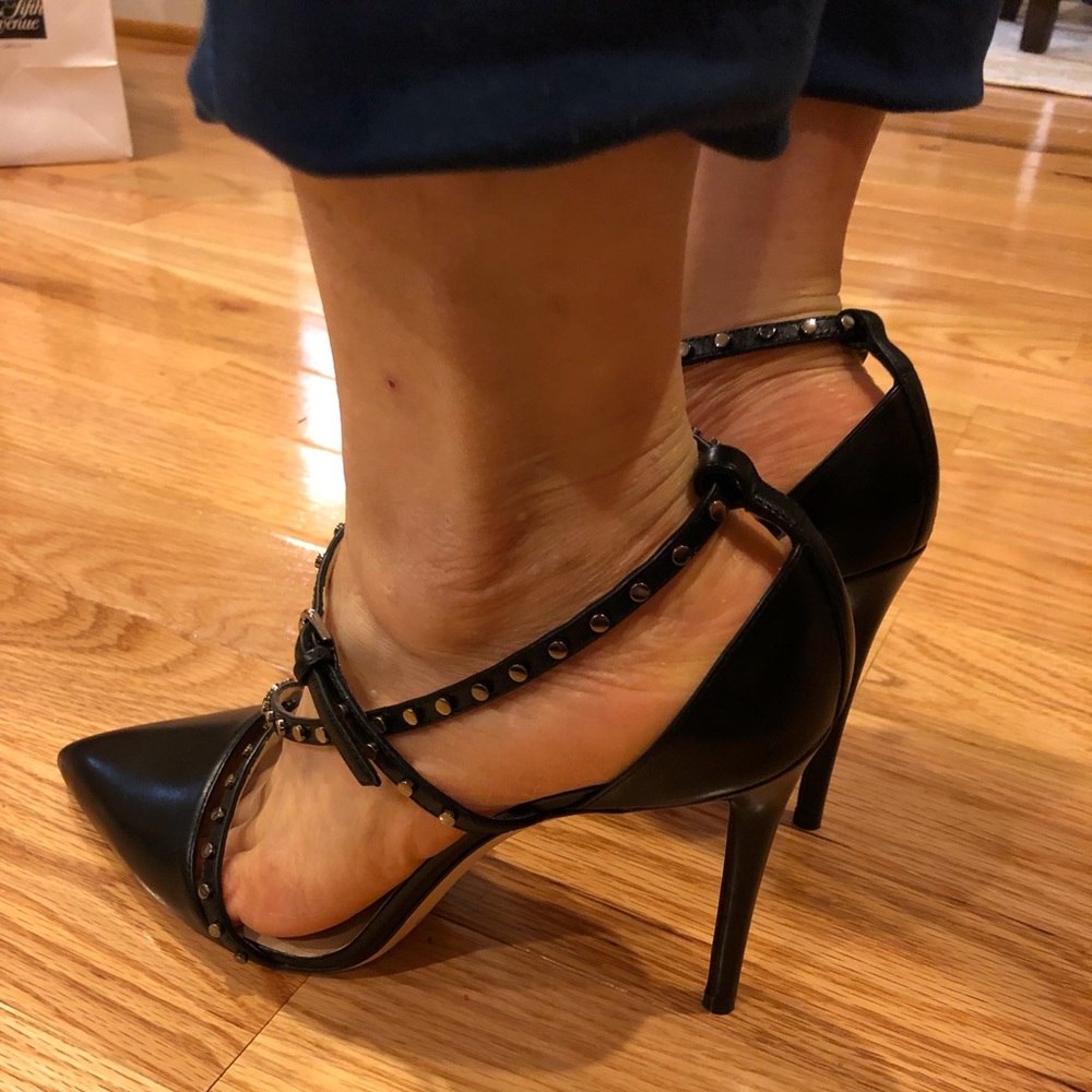 Jimmy Choo - Picture 2 of 6